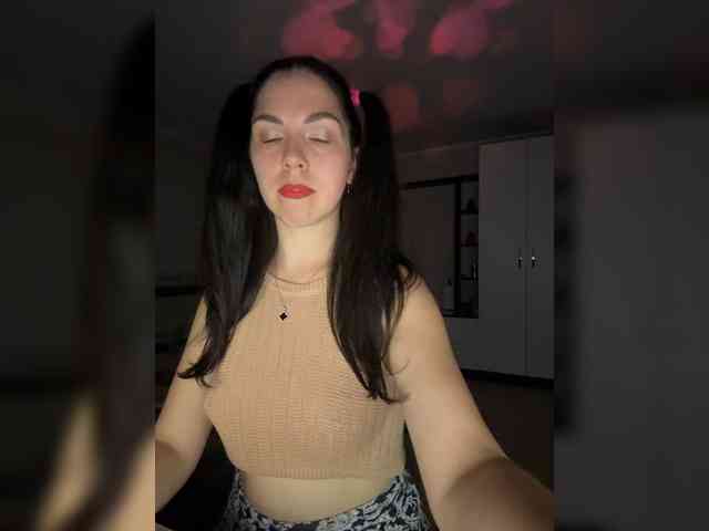 Vika19981 webcam
