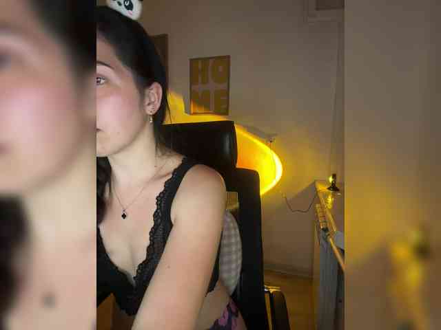 Vika19981 webcam