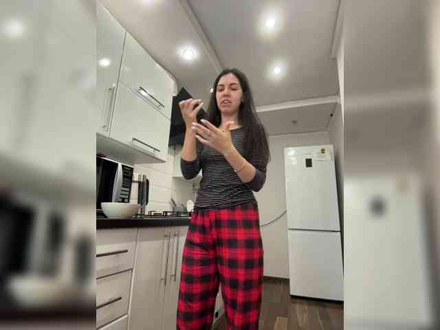 Vika19981 webcam