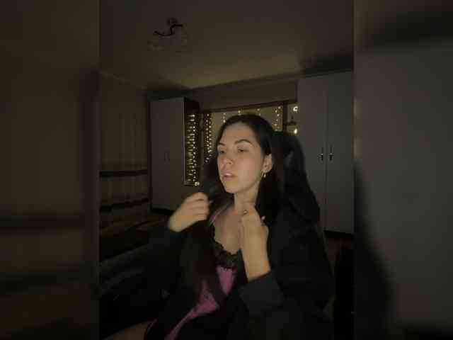 Vika19981 webcam