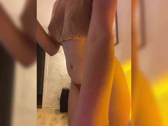 Vika19981 webcam