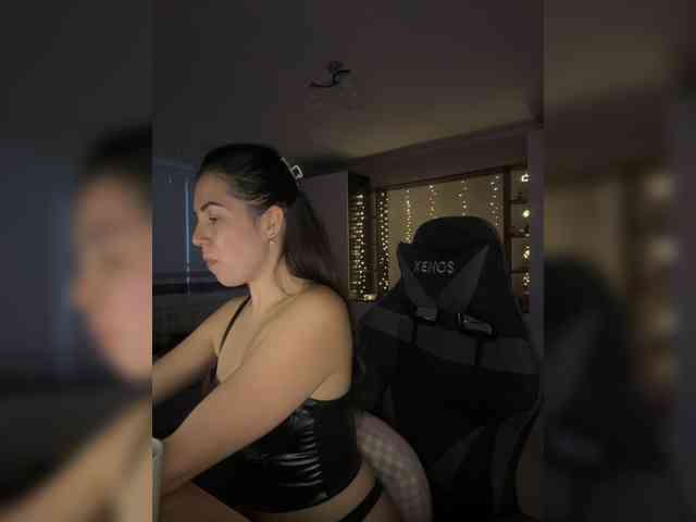 Vika19981 webcam