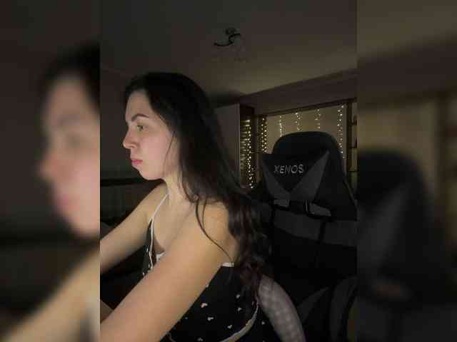 Vika19981 webcam