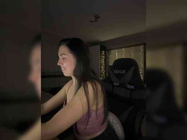Vika19981 webcam