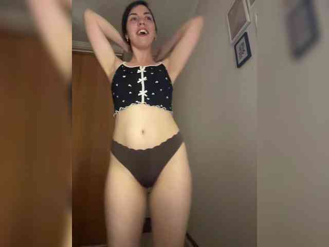Vika19981 webcam