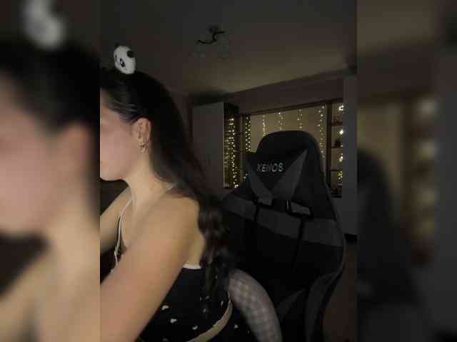 Vika19981 webcam