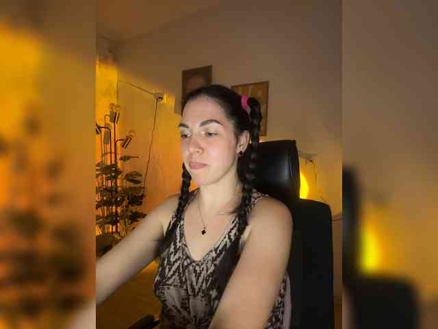 Vika19981 webcam