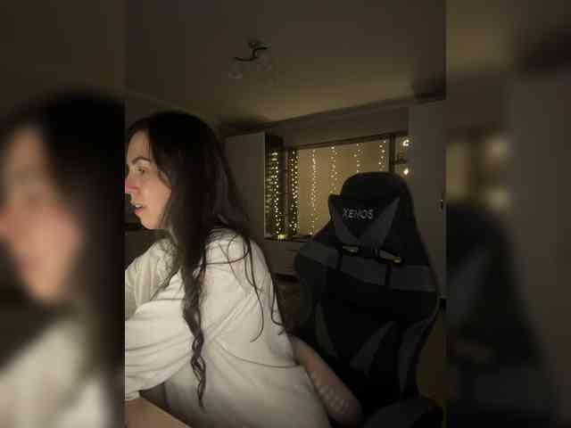 Vika19981 webcam