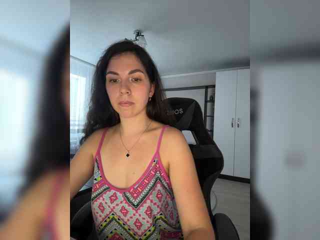 Vika19981 webcam