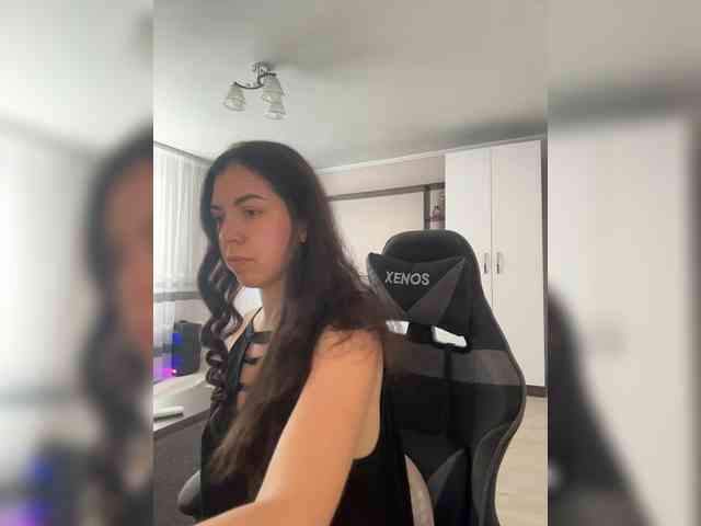 Vika19981 webcam