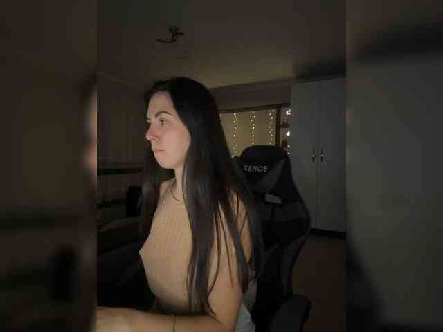 Vika19981 webcam