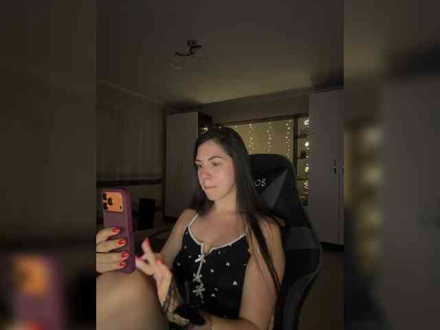 Vika19981 webcam