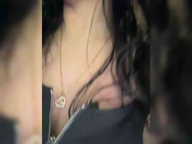 Vika19981 webcam