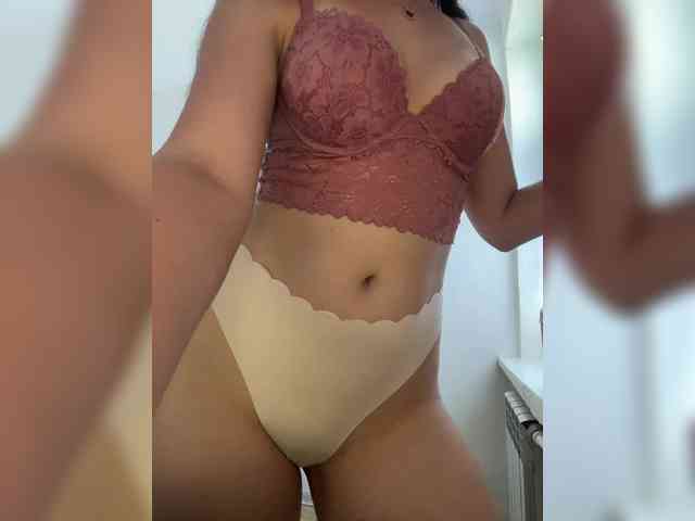 Vika19981 webcam