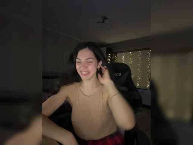 Vika19981 webcam
