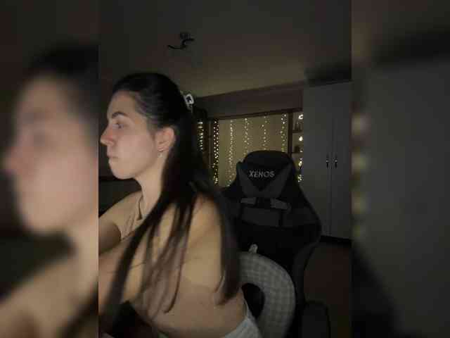 Vika19981 webcam