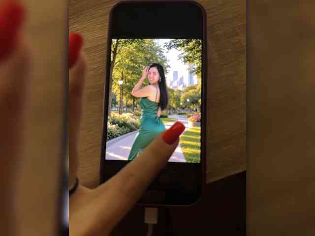 Vika19981 webcam