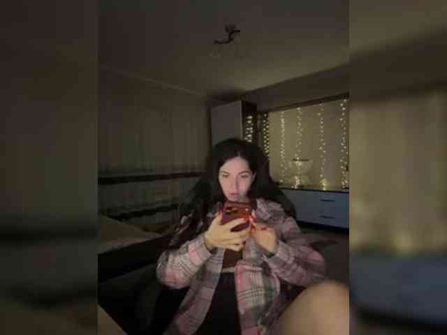 Vika19981 webcam