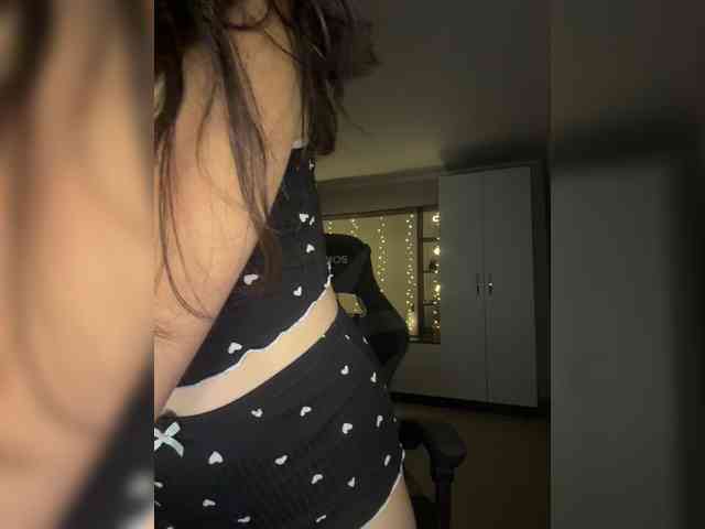 Vika19981 webcam