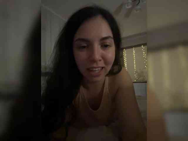 Vika19981 webcam