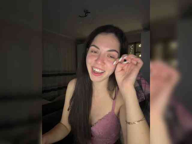 Vika19981 webcam