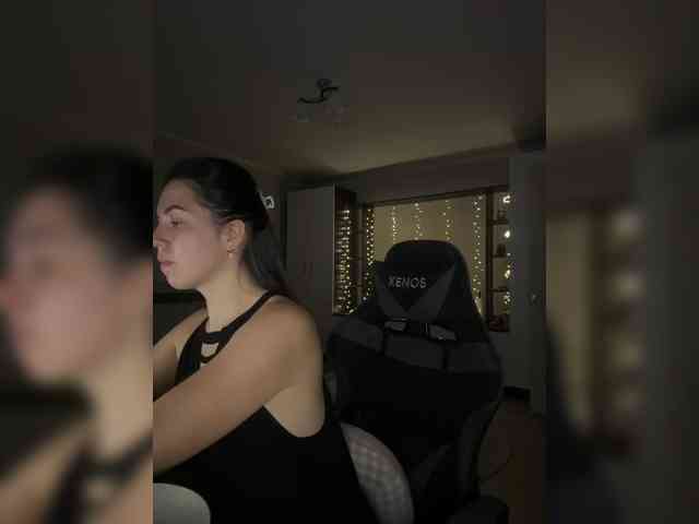 Vika19981 webcam