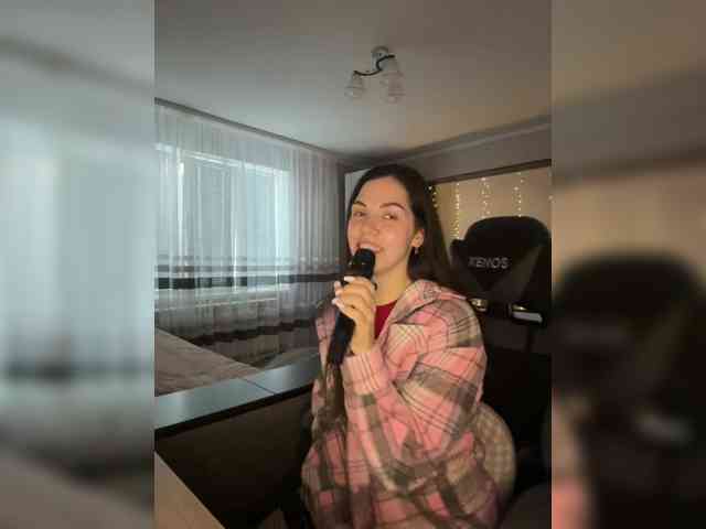 Vika19981 webcam