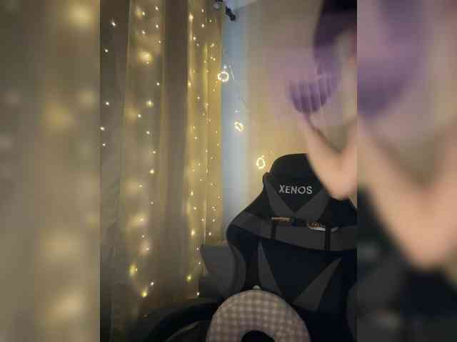 Vika19981 webcam