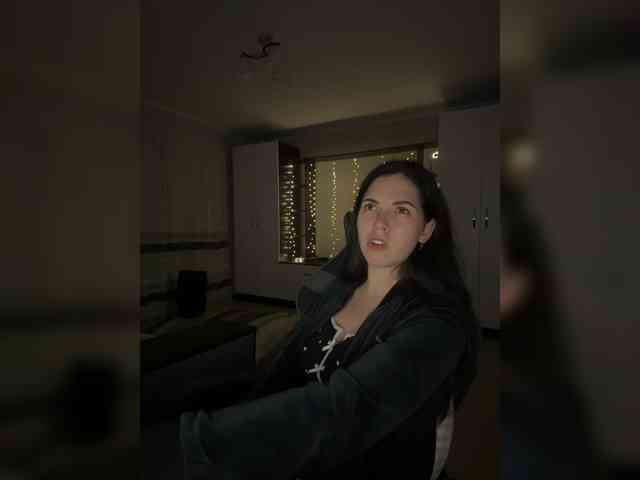 Vika19981 webcam