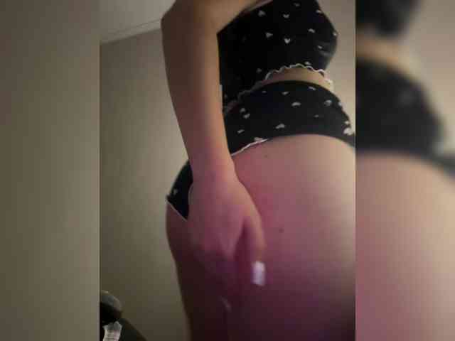 Vika19981 webcam