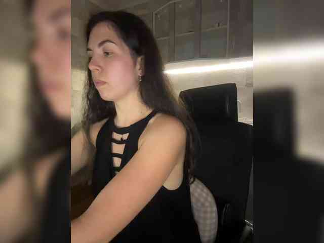 Vika19981 webcam