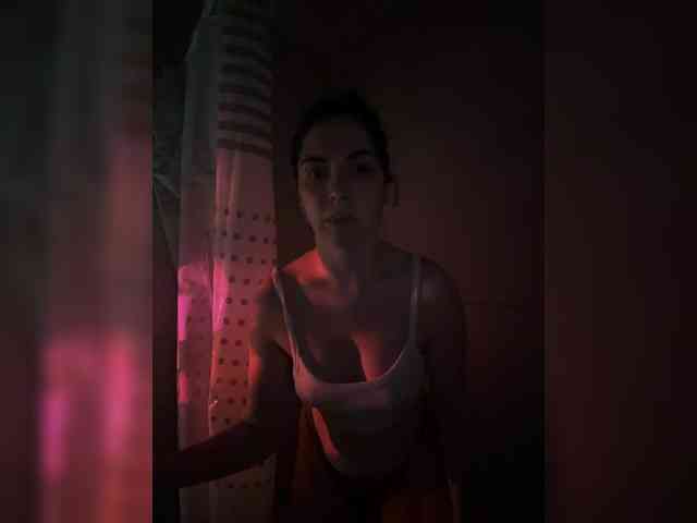 Vika19981 webcam