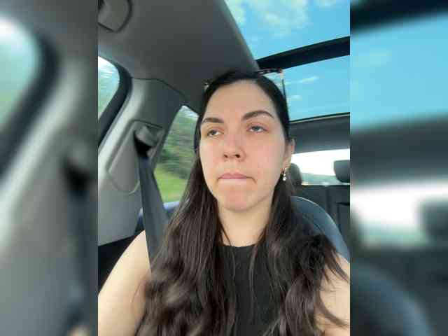 Vika19981 webcam