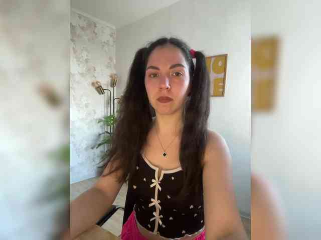 Vika19981 webcam