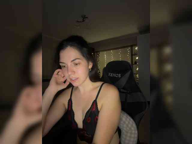 Vika19981 webcam