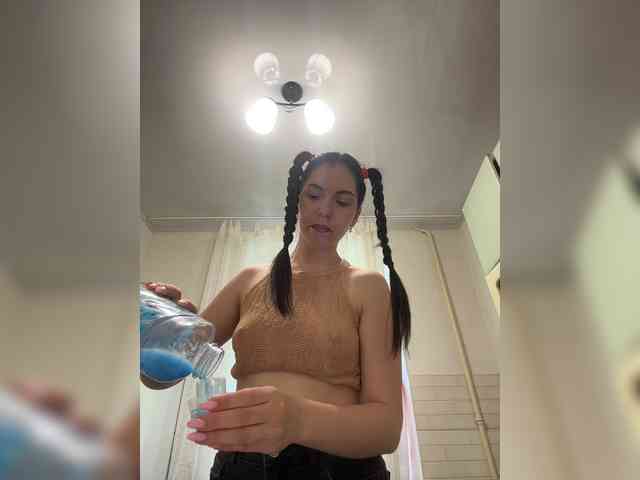Vika19981 webcam