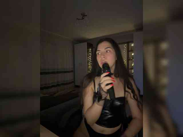Vika19981 webcam