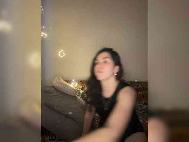Vika19981 webcam