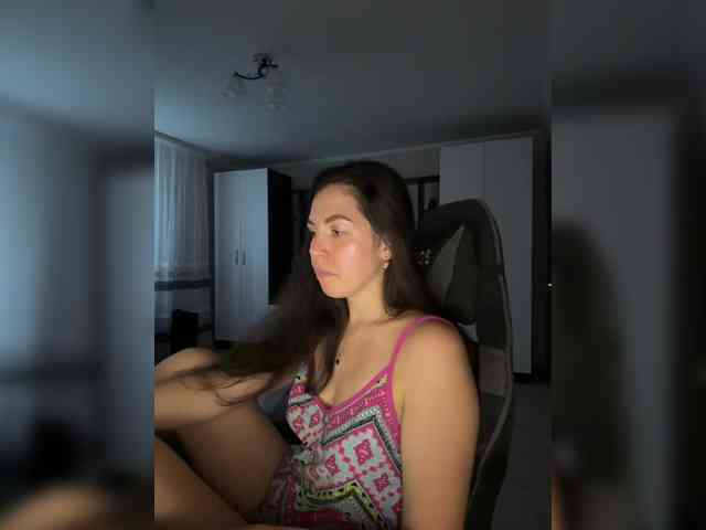 Vika19981 webcam