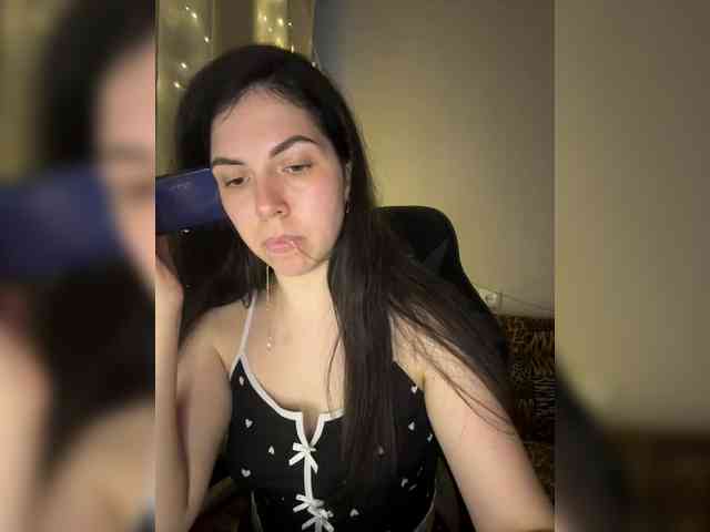 Vika19981 webcam