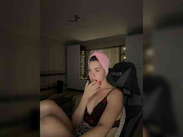 Vika19981 webcam