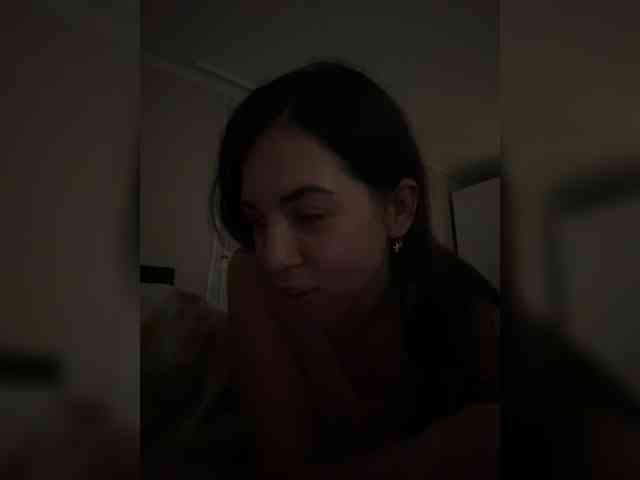 Vika19981 webcam