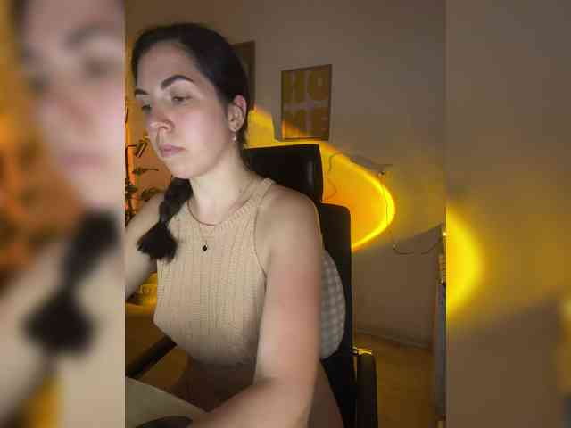 Vika19981 webcam