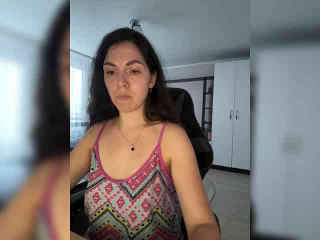 Vika19981 webcam