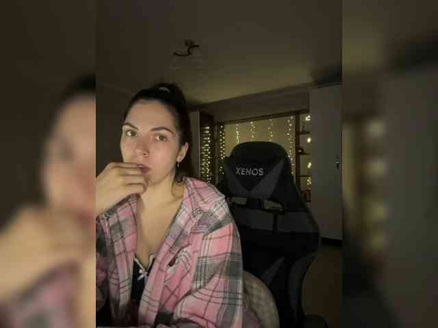 Vika19981 webcam
