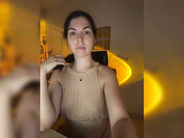 Vika19981 webcam