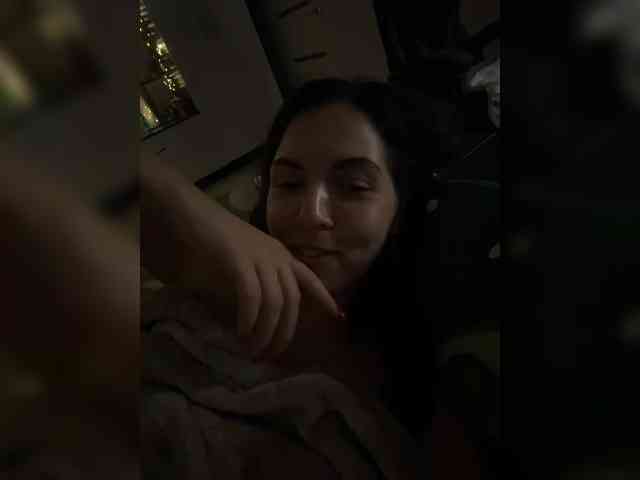 Vika19981 webcam