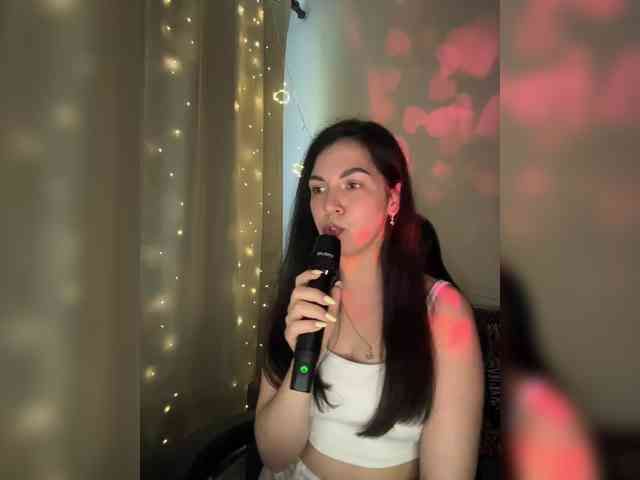 Vika19981 webcam
