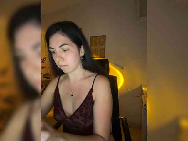 Vika19981 webcam