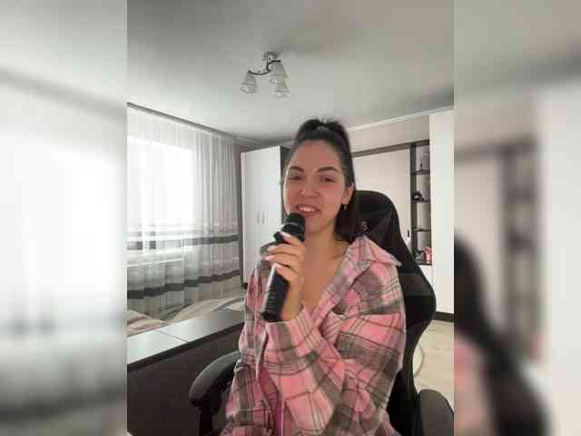 Vika19981 webcam